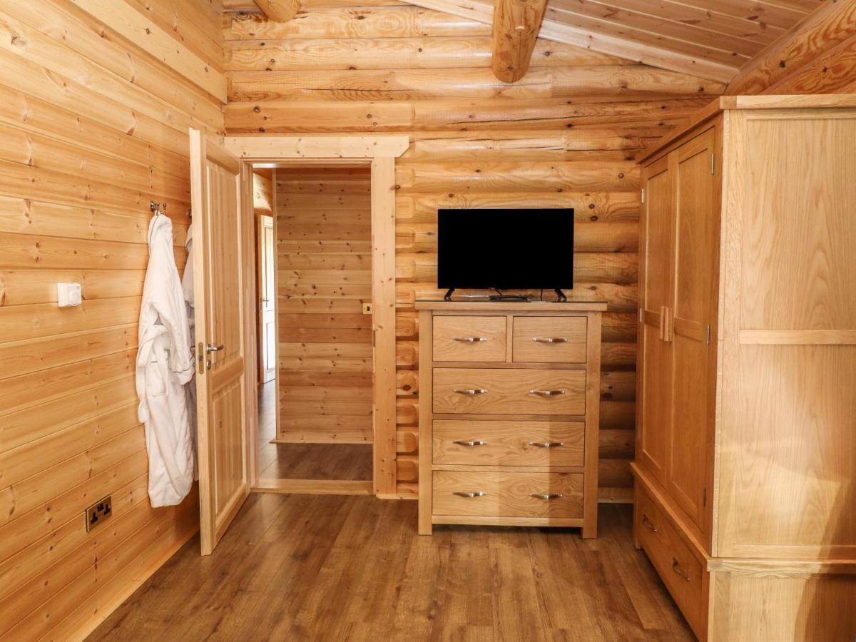 אוקהאם Holly Lodge מראה חיצוני תמונה