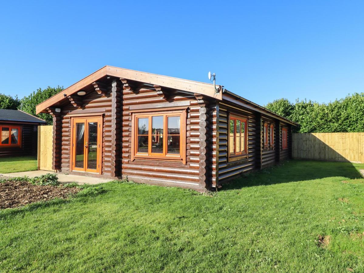 אוקהאם Holly Lodge מראה חיצוני תמונה